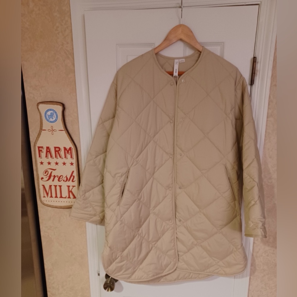 Brand New Mango Women's Beige Quilted Puffer Jacket